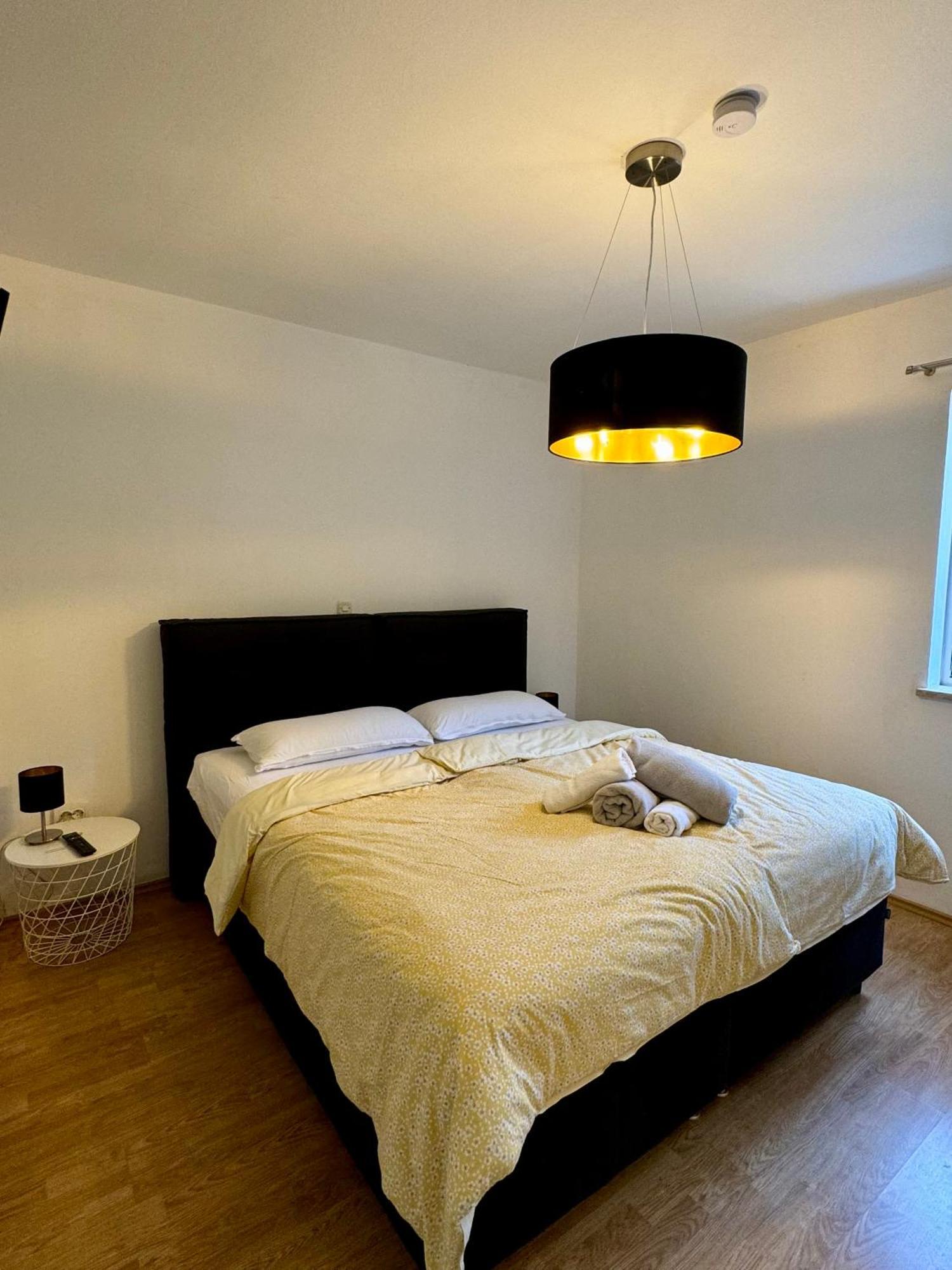 Enna Apartment A Meerblick Perfect Location Медулин Екстер'єр фото