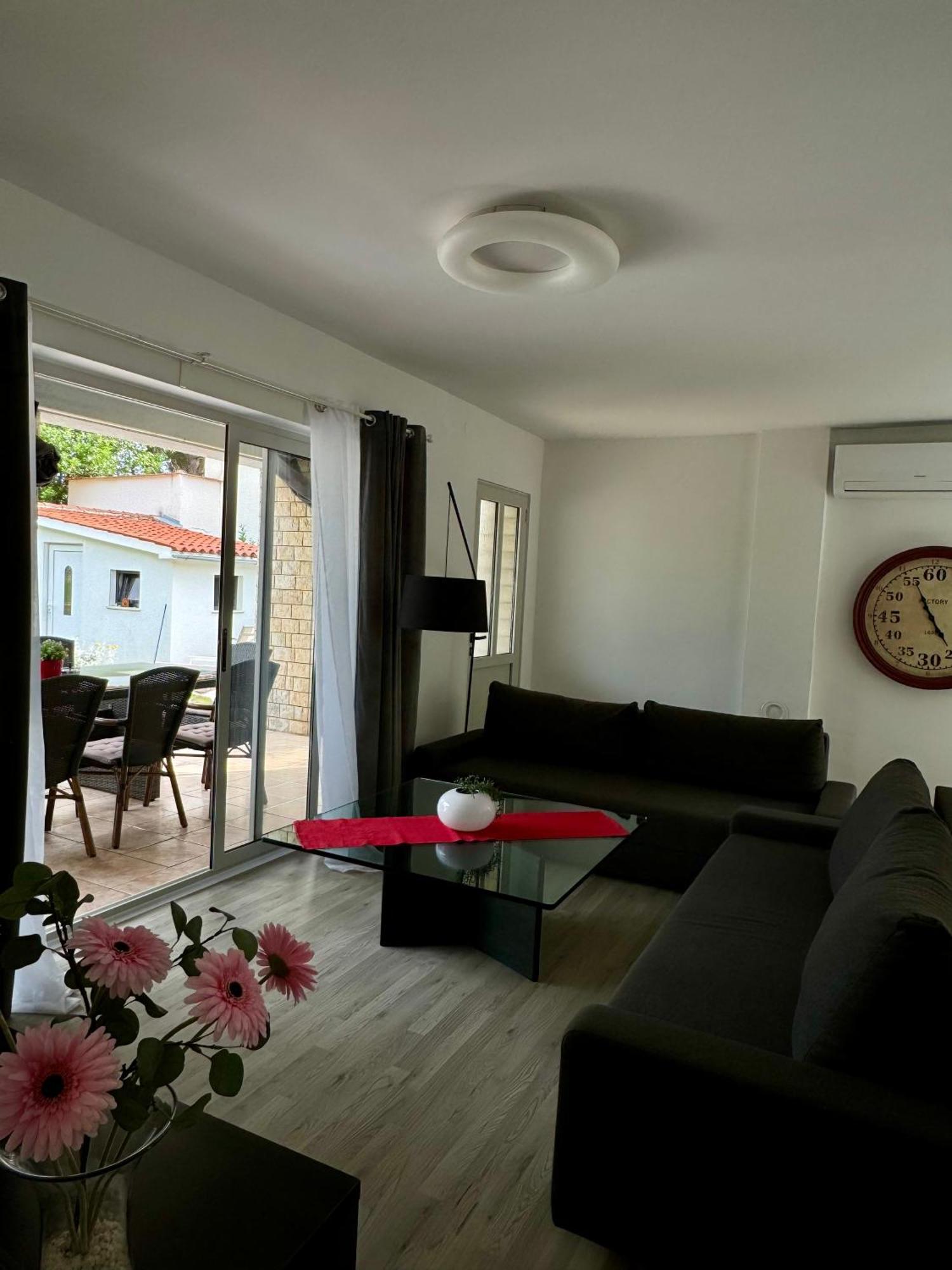 Enna Apartment A Meerblick Perfect Location Медулин Екстер'єр фото