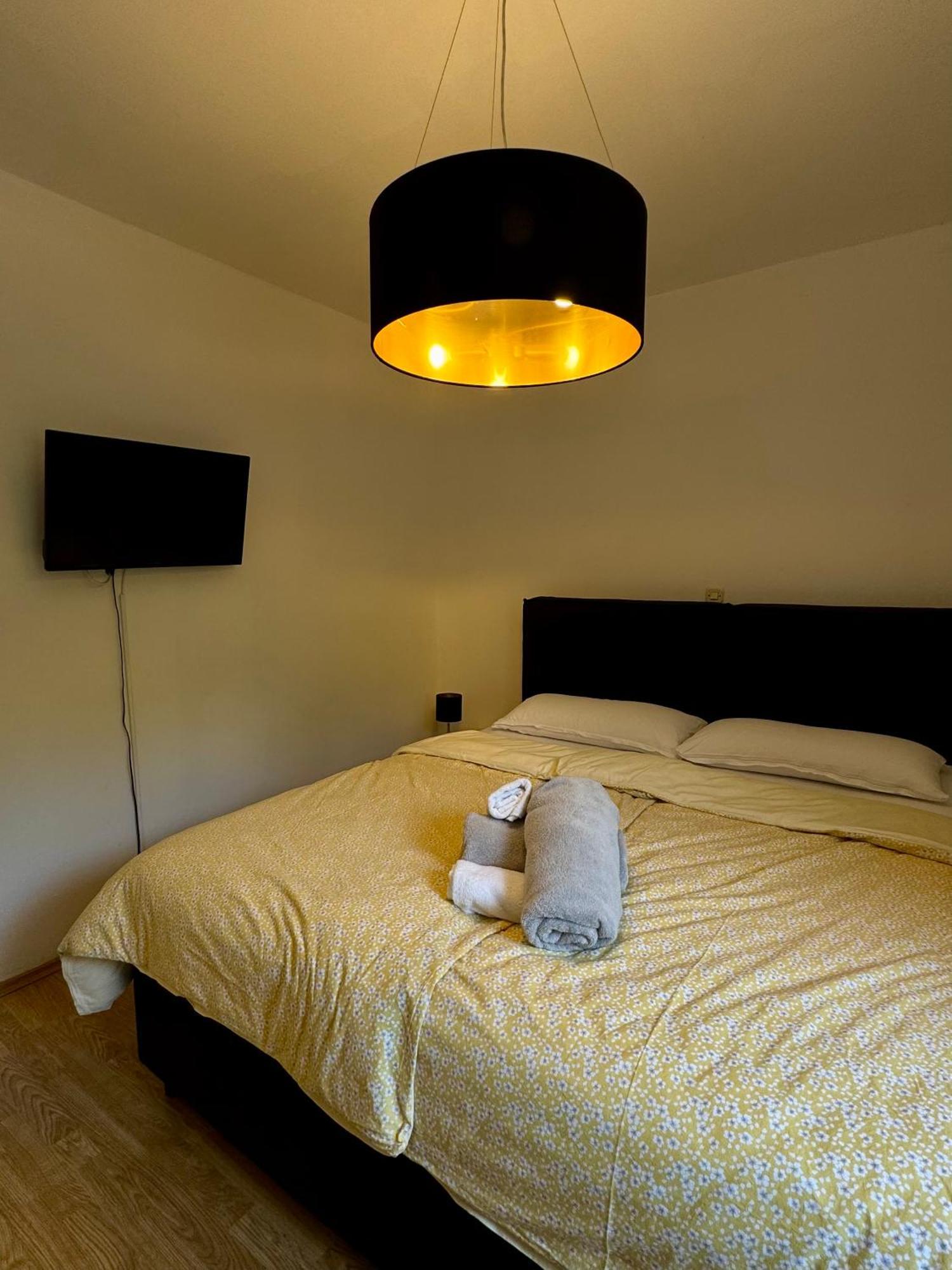 Enna Apartment A Meerblick Perfect Location Медулин Екстер'єр фото