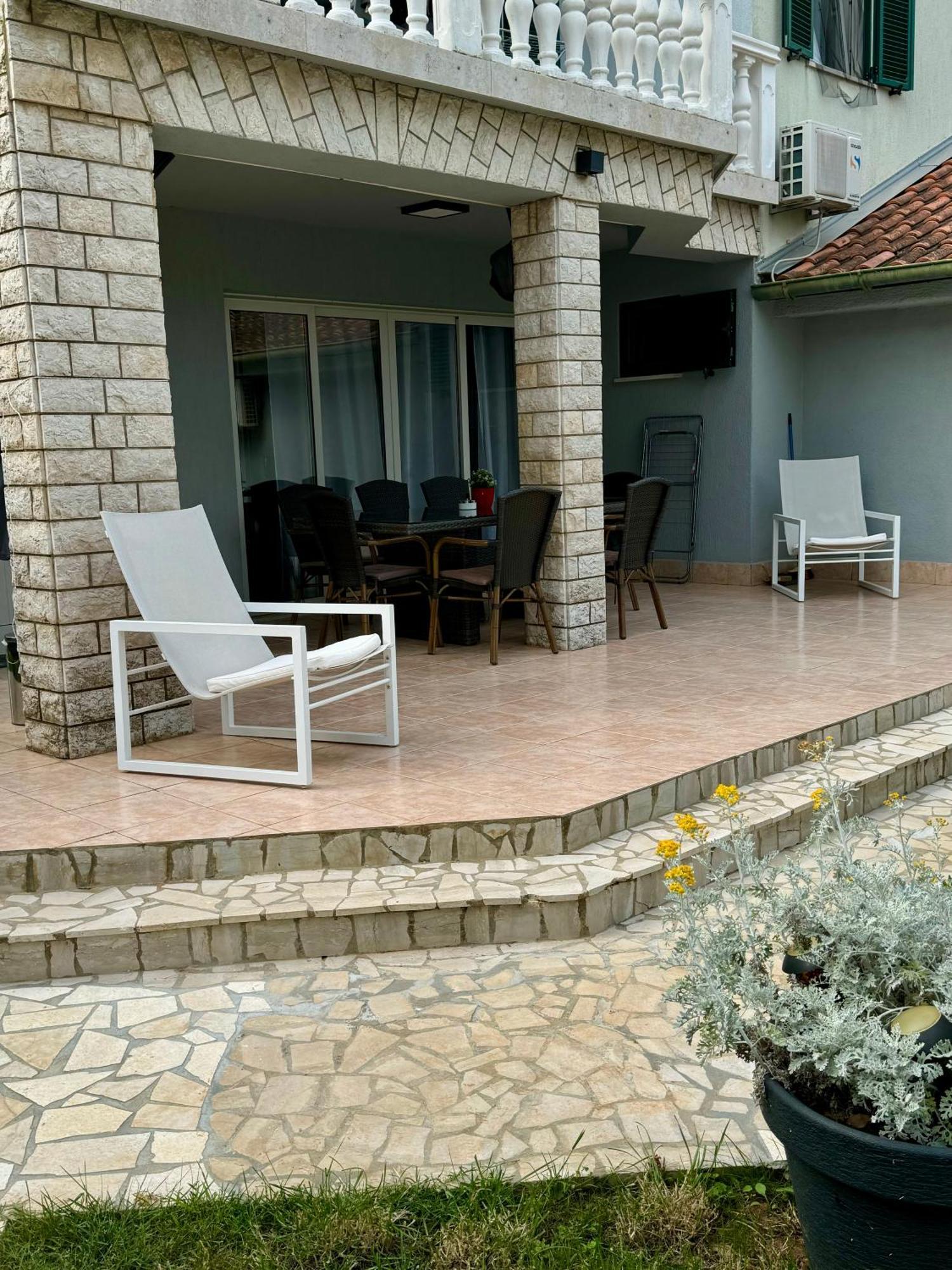 Enna Apartment A Meerblick Perfect Location Медулин Екстер'єр фото